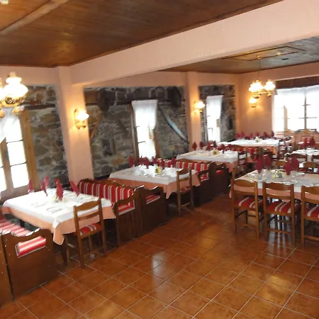 Гостевой дом Sintrivanis Mountain 3*