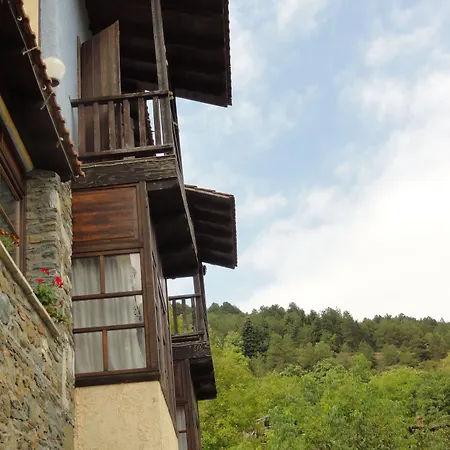 Sintrivanis Mountain