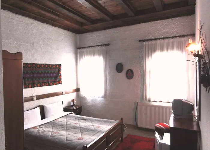 Sintrivanis Mountain 3*