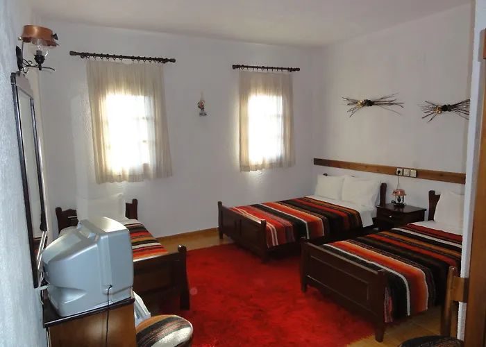 Sintrivanis Mountain Pensjonat Ano Skotina