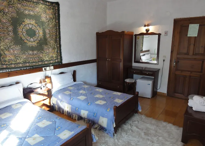 Sintrivanis Mountain Ano Skotina