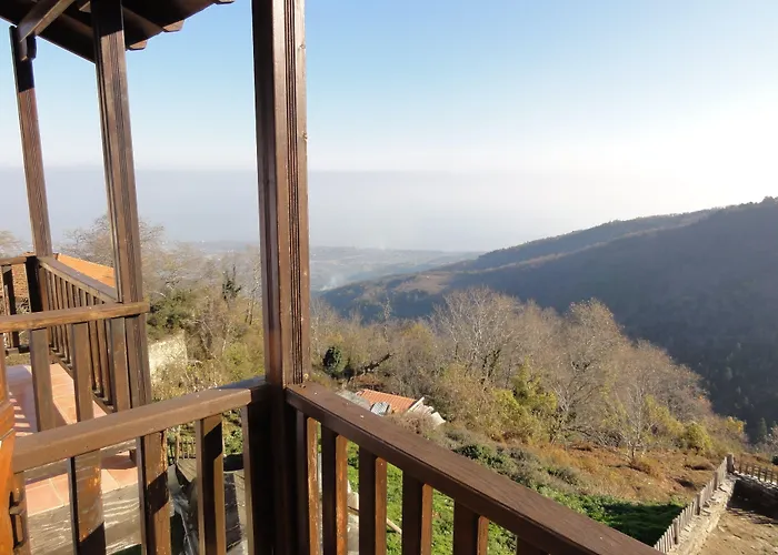 Sintrivanis Mountain Ano Skotina